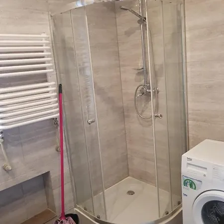 Homestay Wygodne Pokoje Brzezinska 52 + Kuchnia Lodz